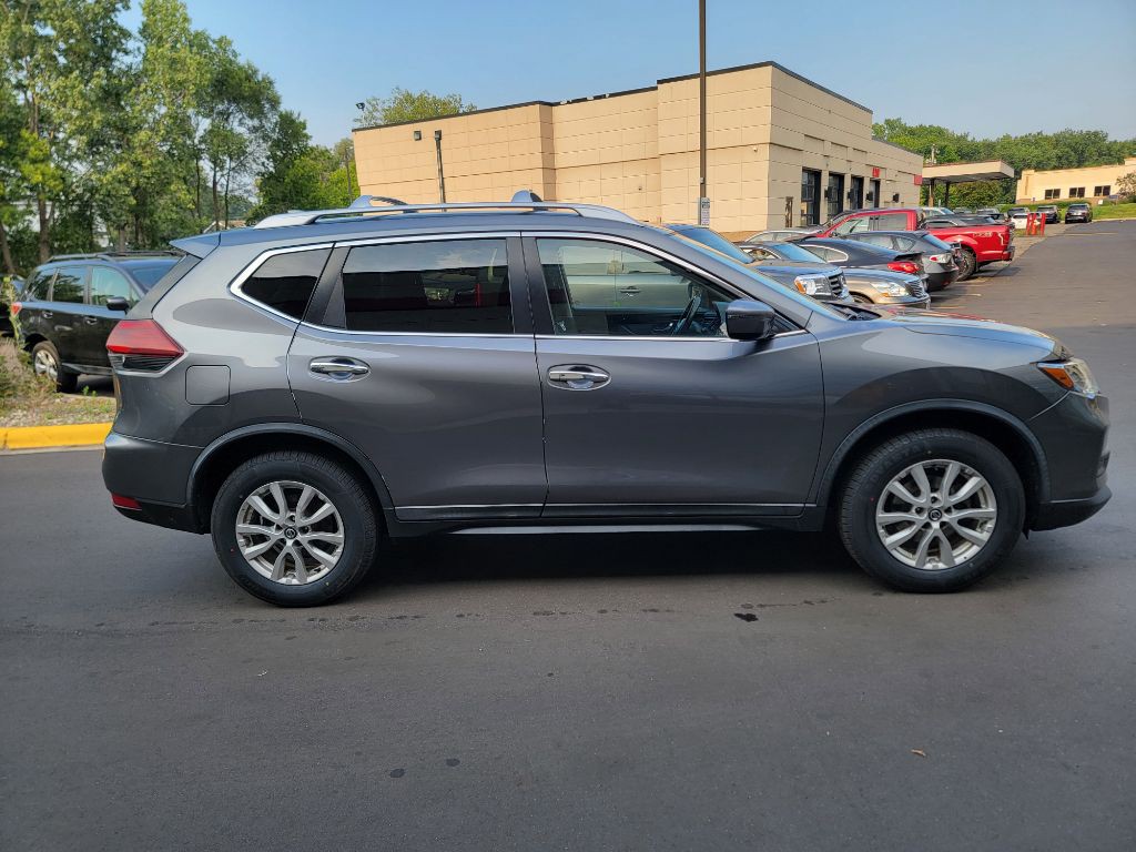 2018 Nissan Rogue Image 5
