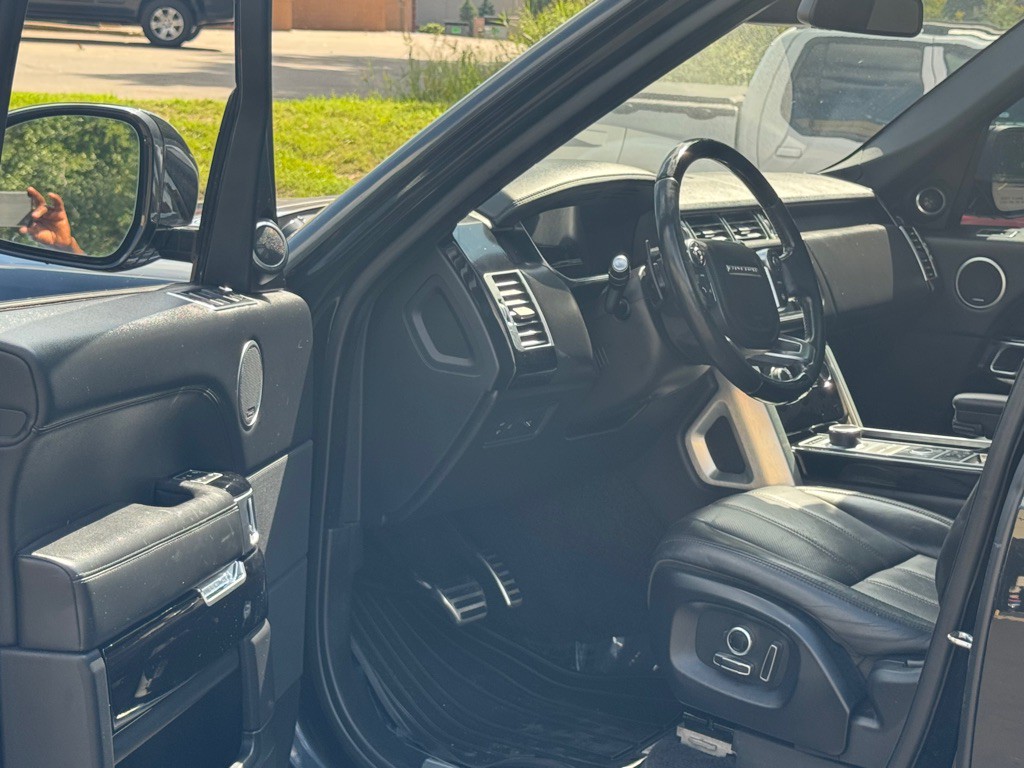 2016 Land Rover Range Rover Image 8