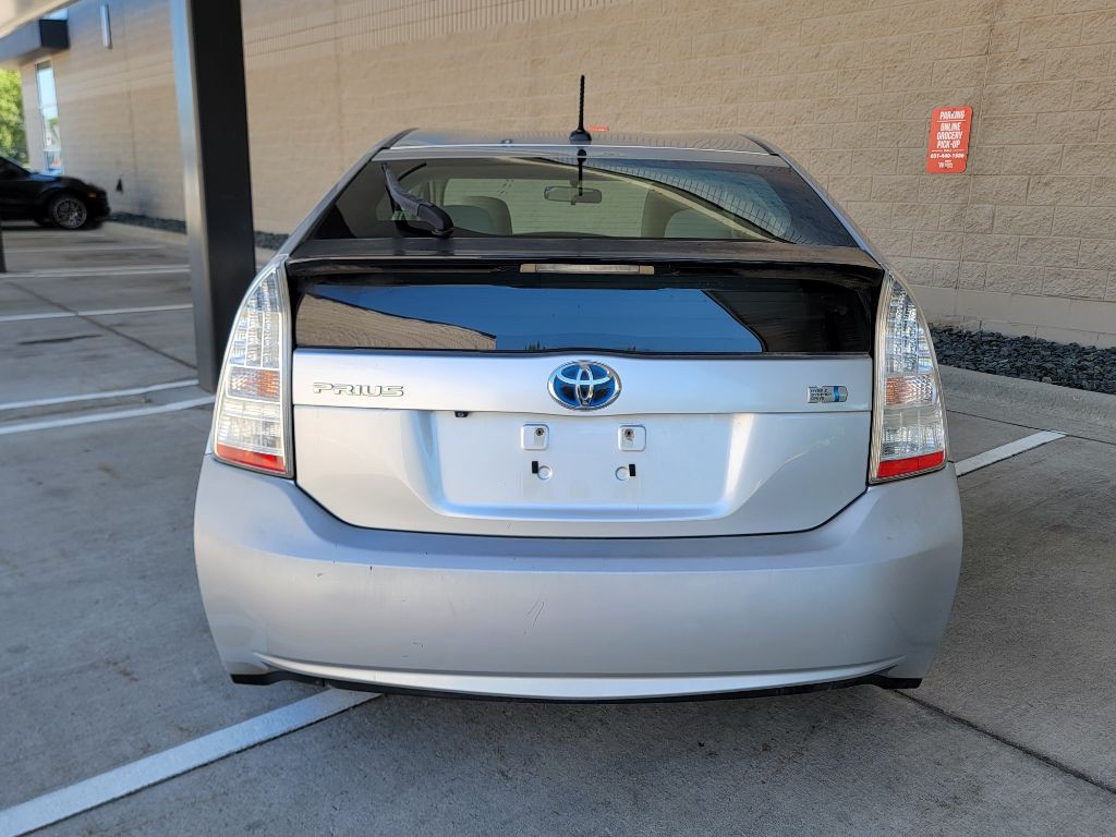 2010 Toyota Prius Image 8