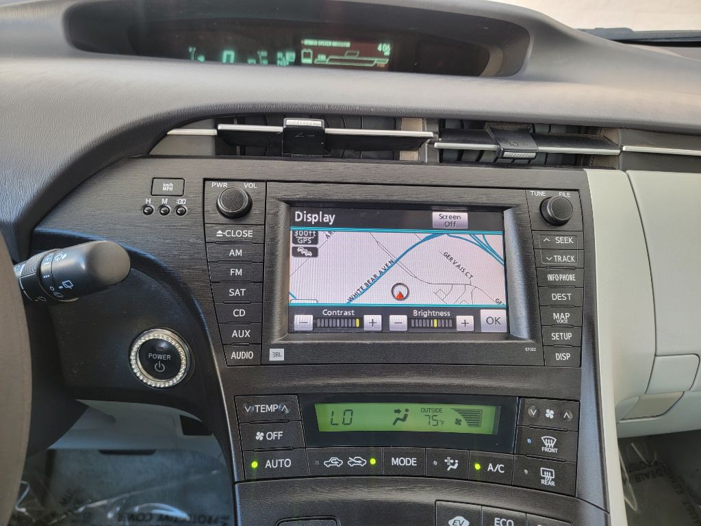 2010 Toyota Prius Image 21