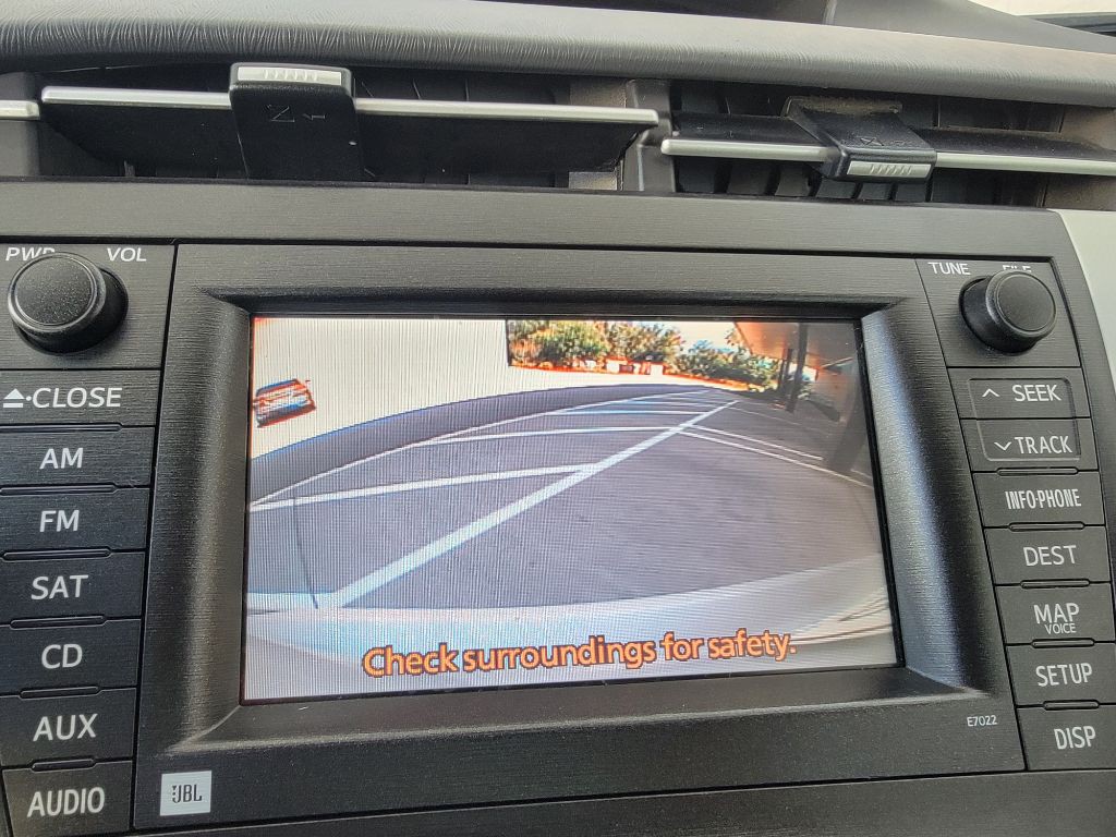 2010 Toyota Prius Image 22