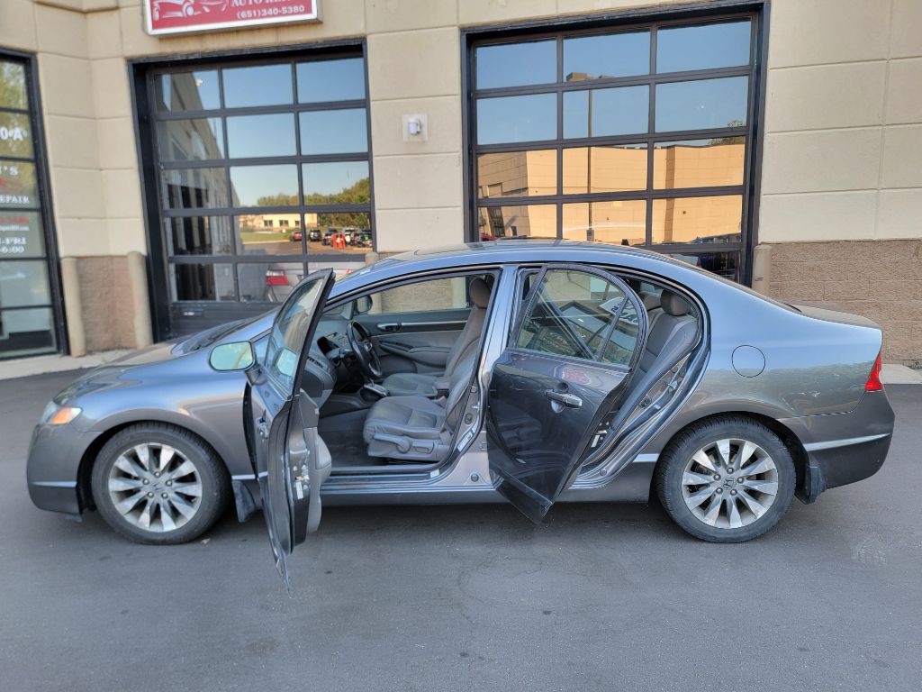 2010 Honda Civic Image 10