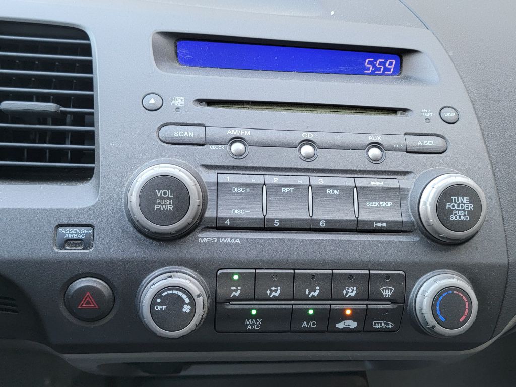 2010 Honda Civic Image 17