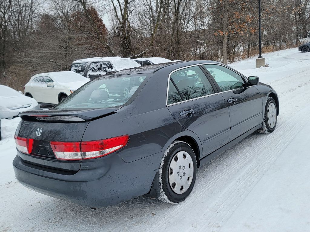 2003 Honda Accord Image 7
