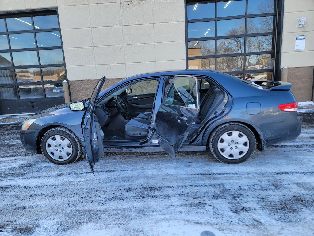 2003 Honda Accord Image 10