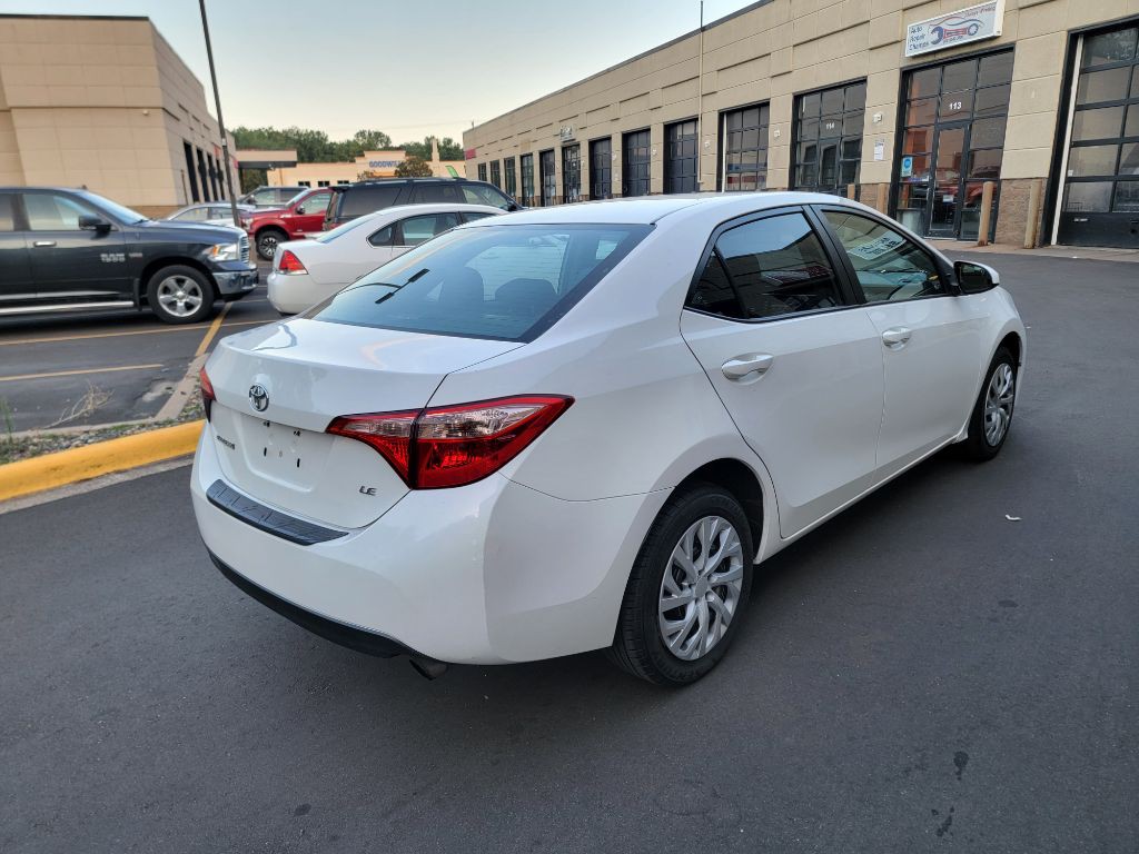 2017 Toyota Corolla Image 7