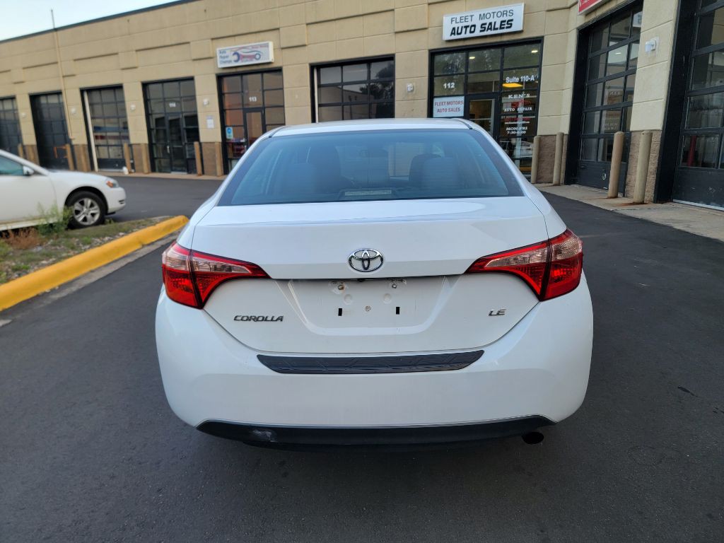 2017 Toyota Corolla Image 10