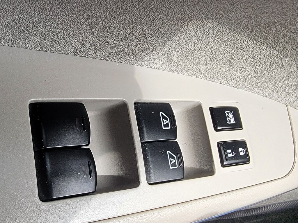 2008 Nissan Maxima Image 21
