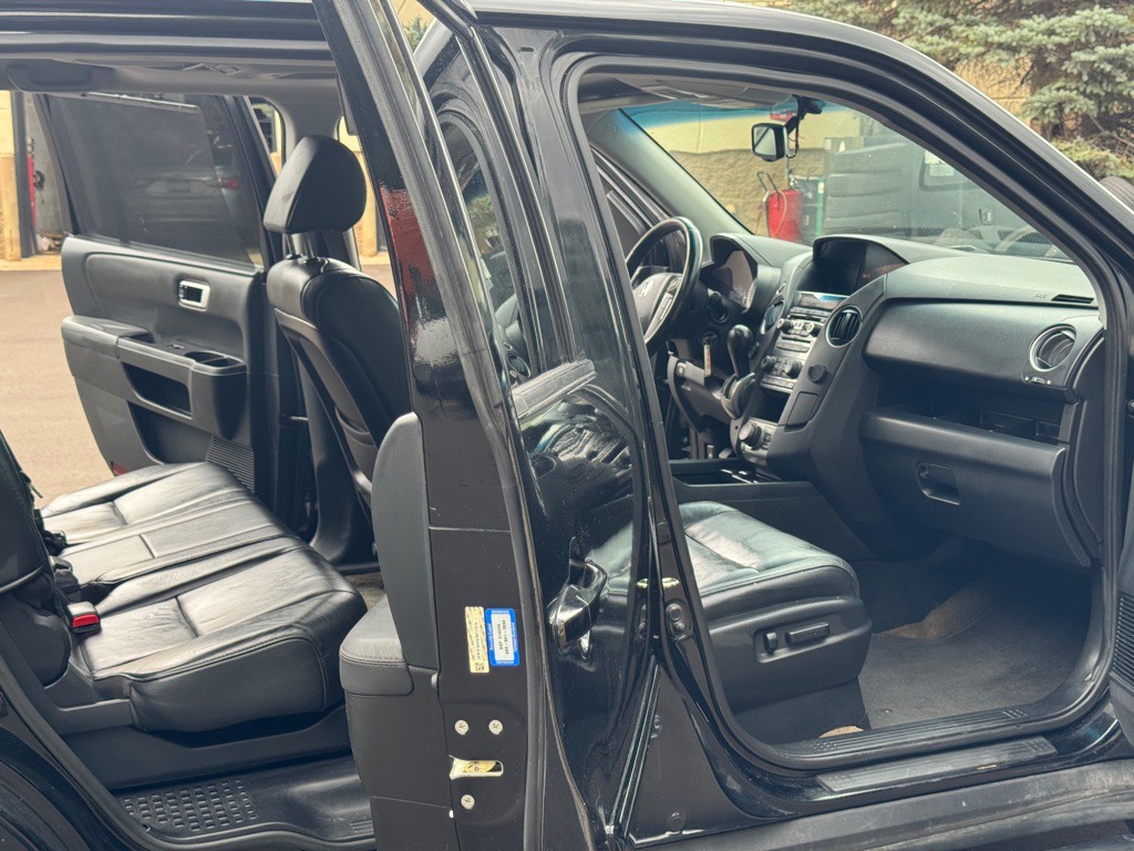 2015 Honda Pilot Image 9
