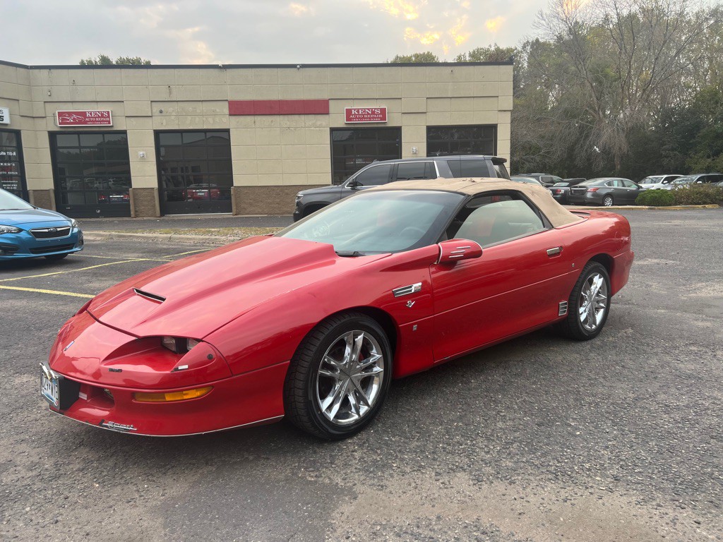 1995 Chevrolet Camaro Image 3