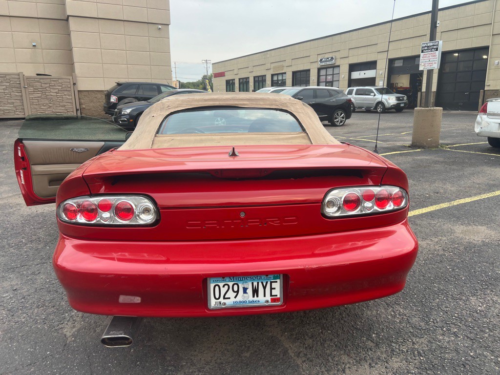 1995 Chevrolet Camaro Image 4