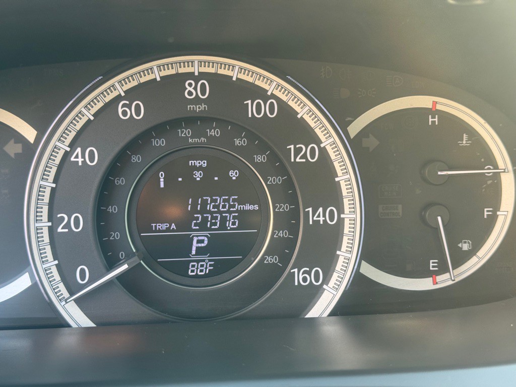 2015 Honda Accord Image 3