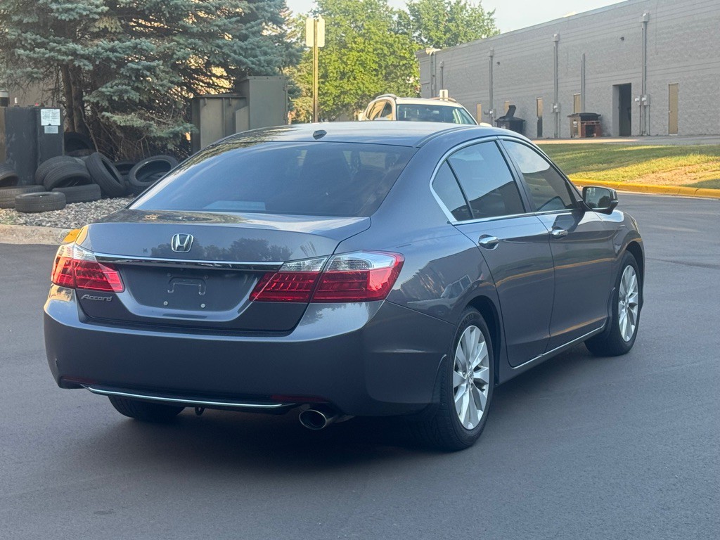 2015 Honda Accord Image 13