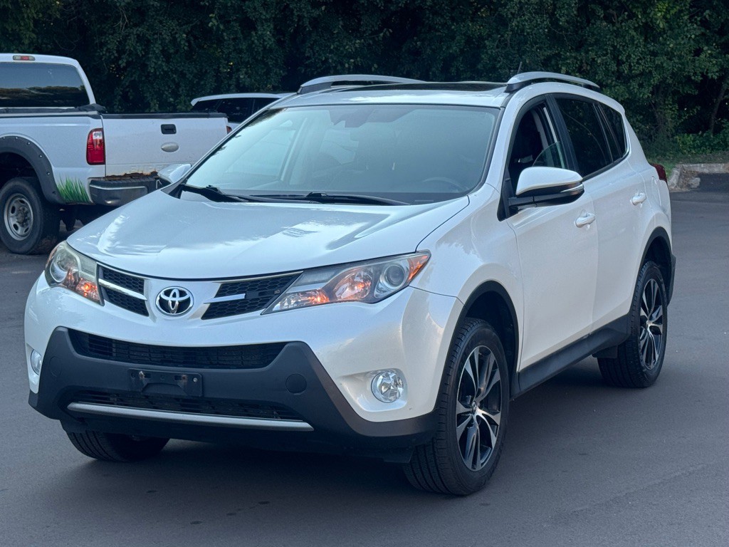 2015 Toyota Rav4 Image 1