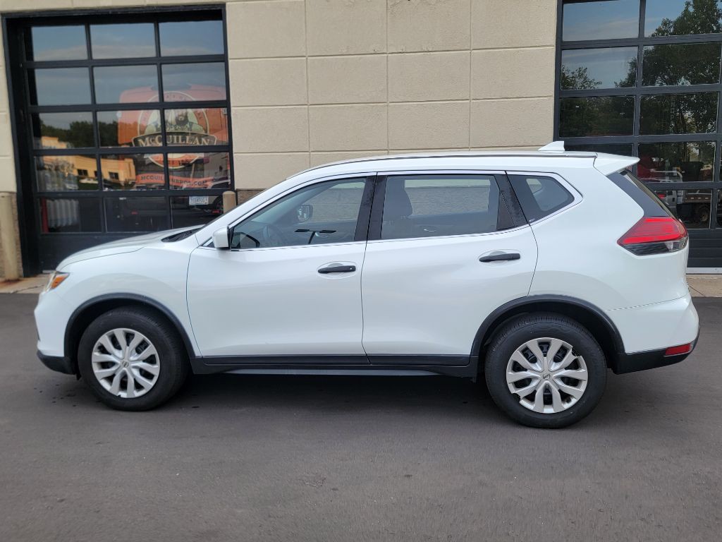 2017 Nissan Rogue Image 6