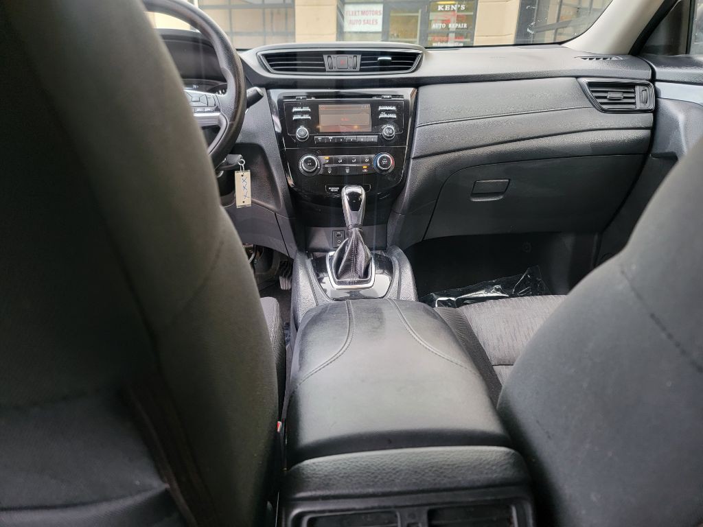 2017 Nissan Rogue Image 14