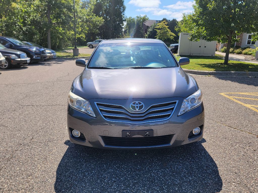 2010 Toyota Camry Image 8