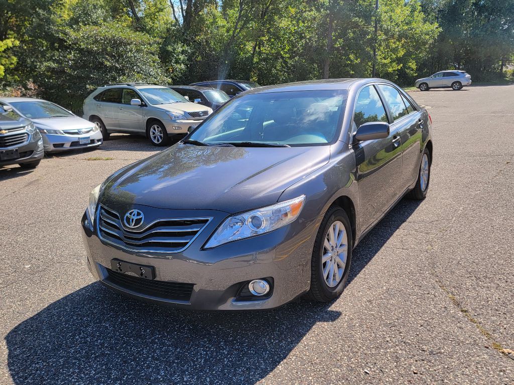 2010 Toyota Camry Image 9