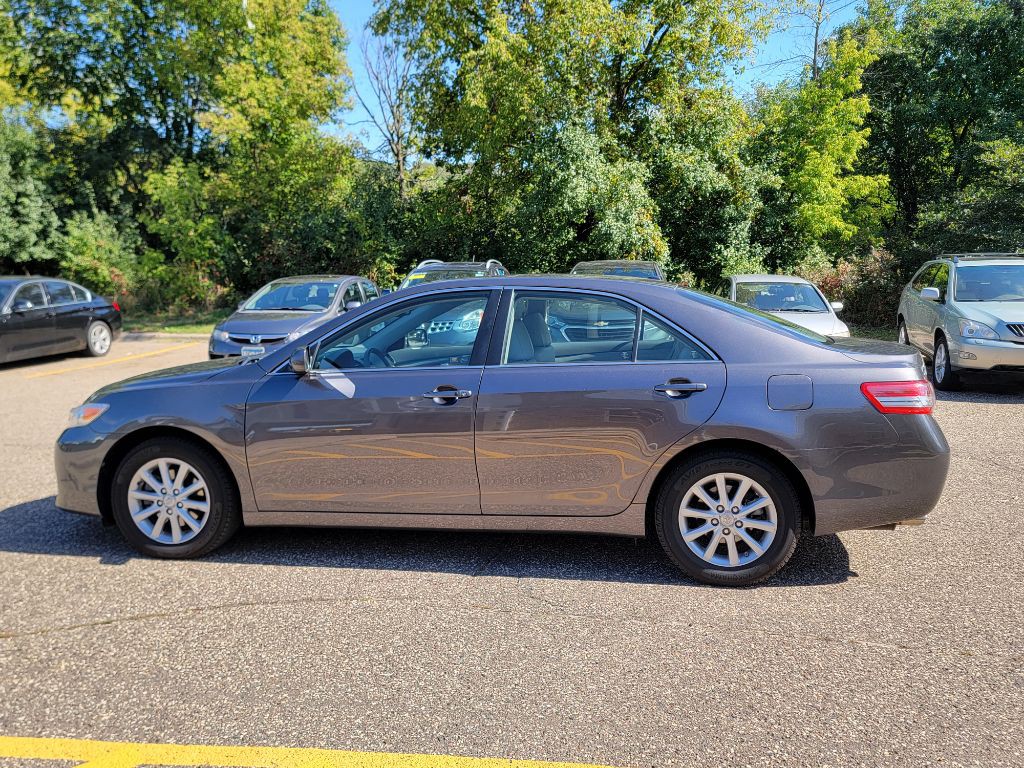 2010 Toyota Camry Image 10
