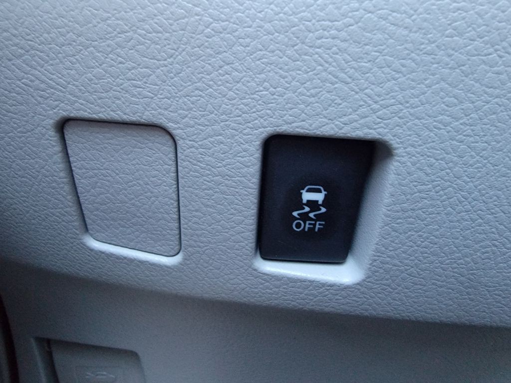 2010 Toyota Camry Image 23