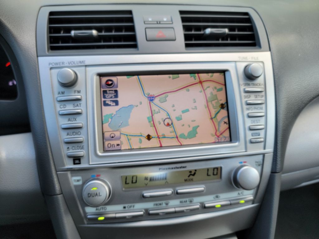 2010 Toyota Camry Image 29