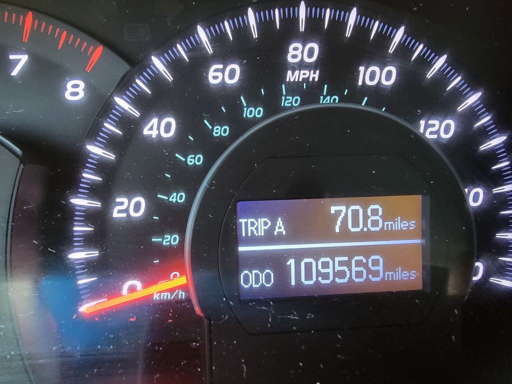 2010 Toyota Camry Image 32