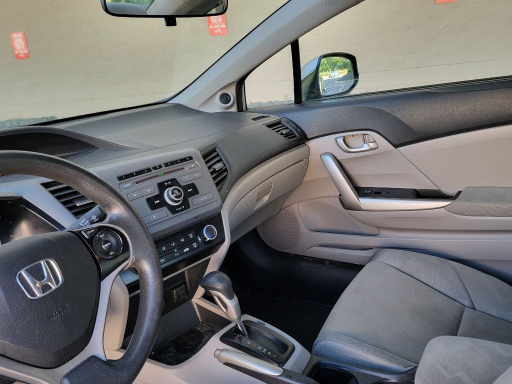 2012 Honda Civic Image 12