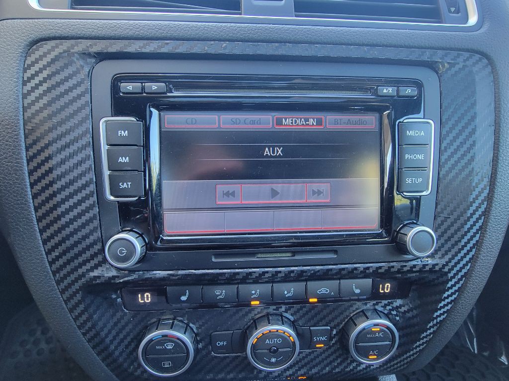 2013 Volkswagen Jetta Image 16