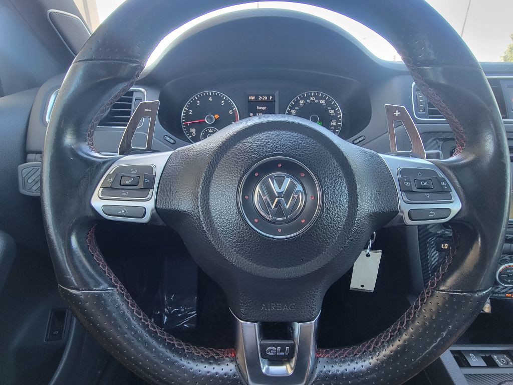 2013 Volkswagen Jetta Image 22