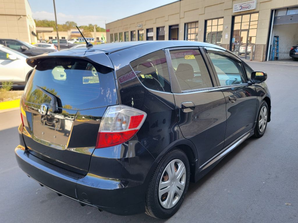 2011 Honda Fit Image 6