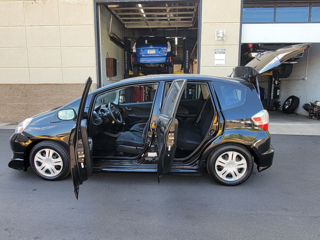 2011 Honda Fit Image 10
