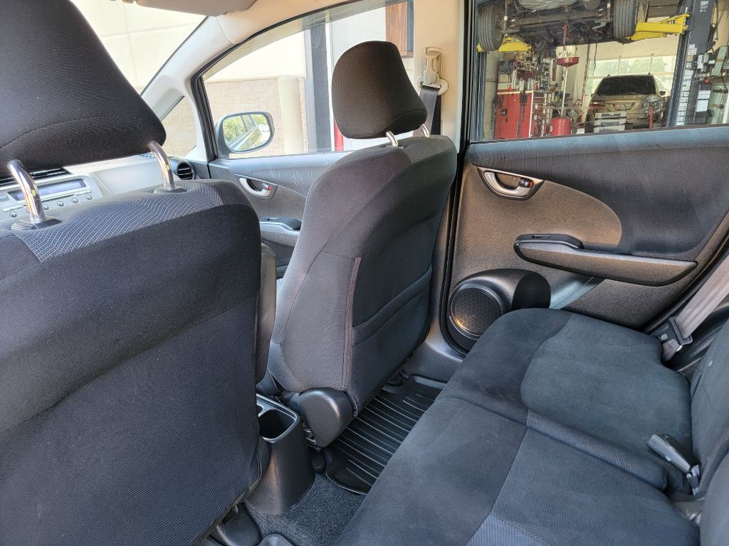 2011 Honda Fit Image 14