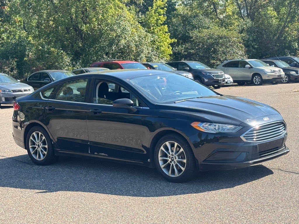 2017 Ford Fusion Image 12