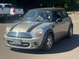 Image for 2011 MINI Cooper BASE ID: 6900512