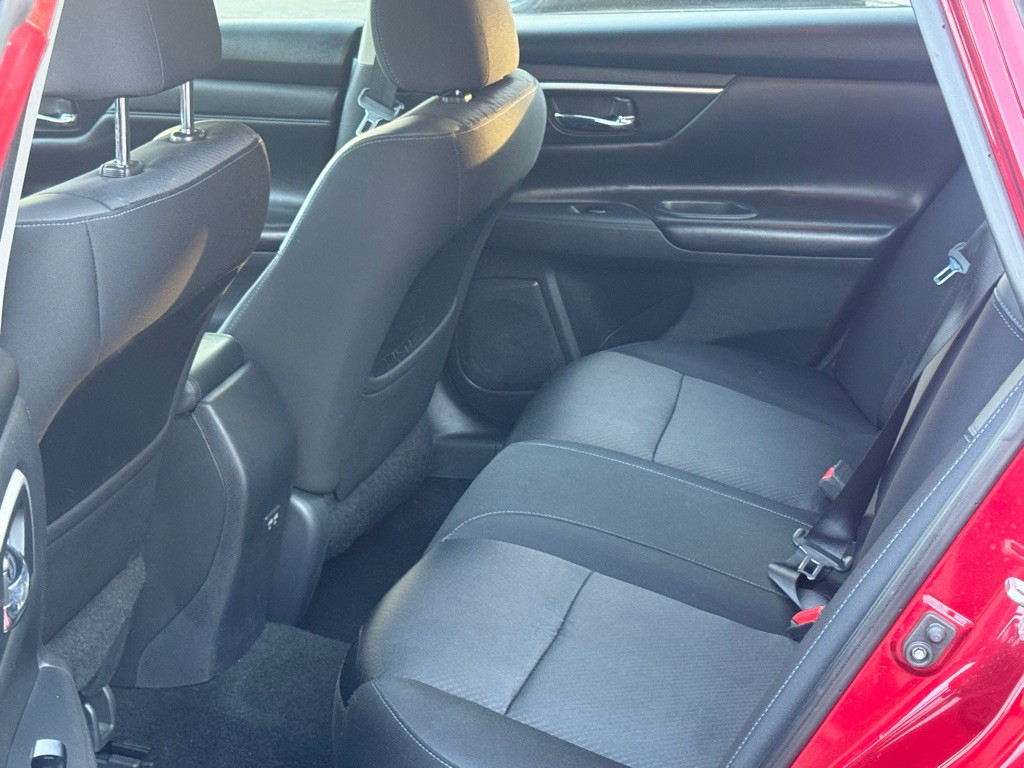 2018 Nissan Altima Image 13