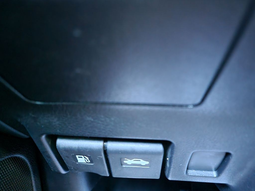 2016 Nissan Murano Image 32