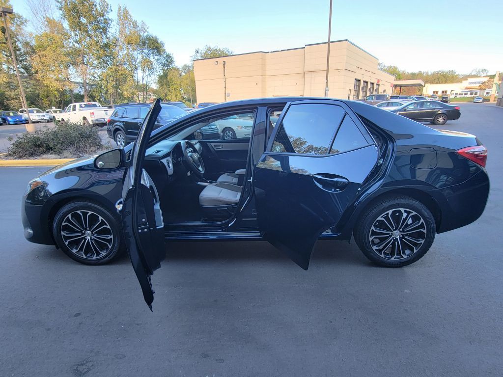 2019 Toyota Corolla Image 9
