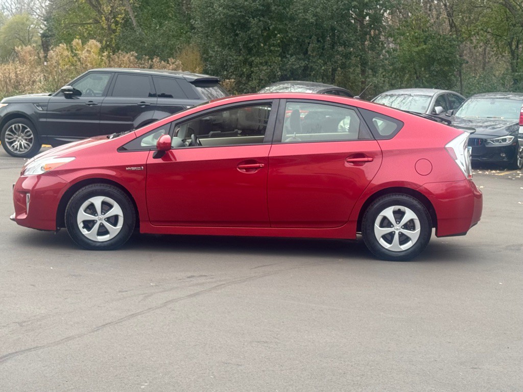 2015 Toyota Prius Image 12