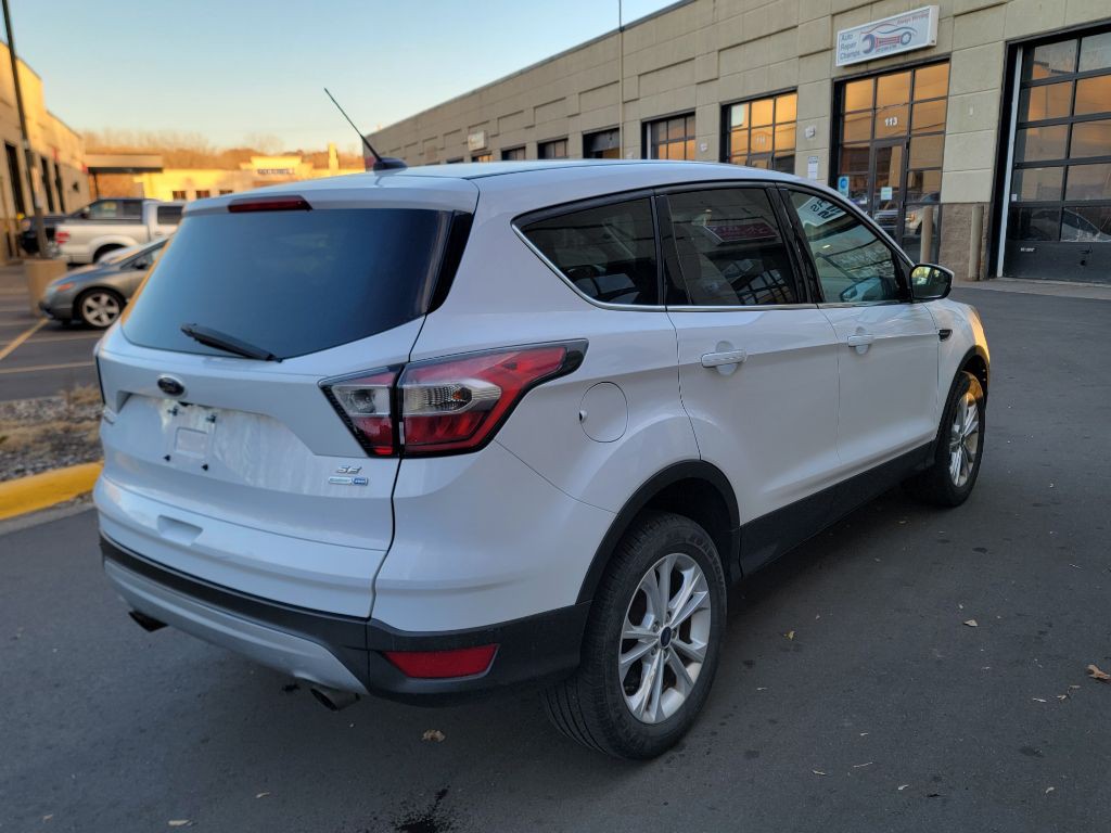 2017 Ford Escape Image 8