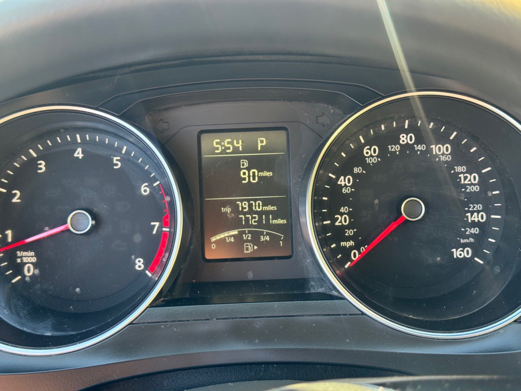 2017 Volkswagen Jetta Image 3