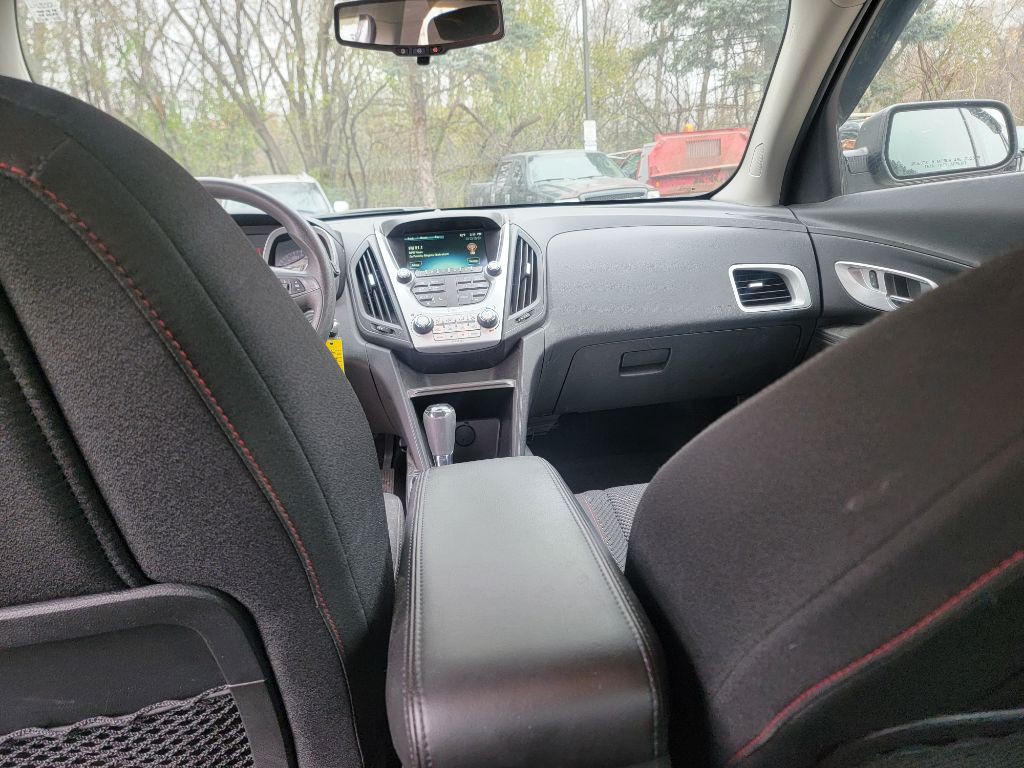 2016 Chevrolet Equinox Image 12
