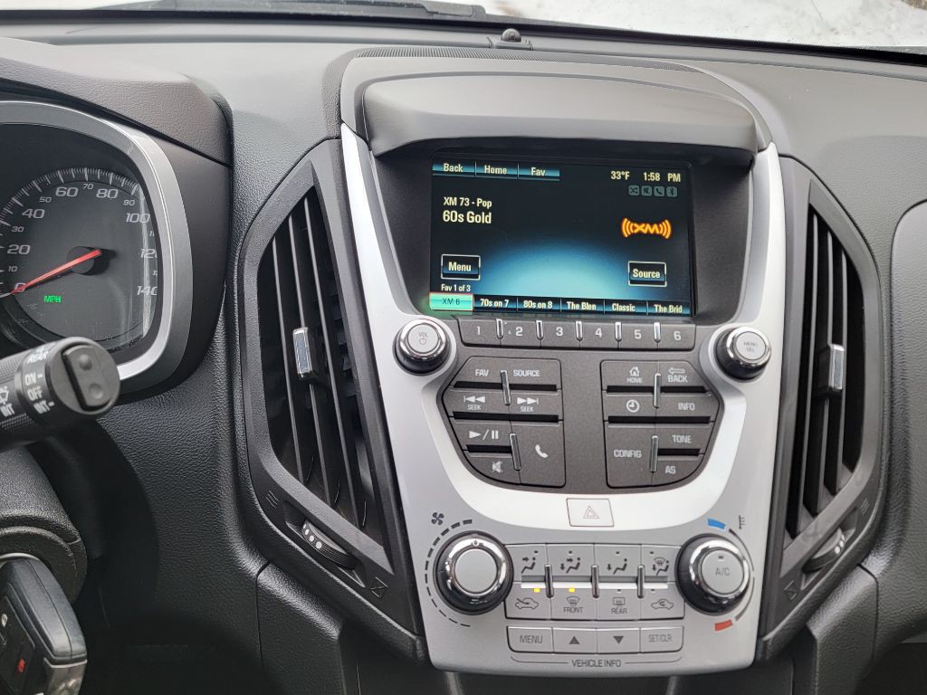 2016 Chevrolet Equinox Image 19