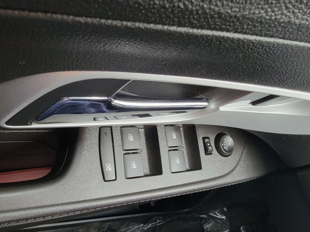 2016 Chevrolet Equinox Image 21