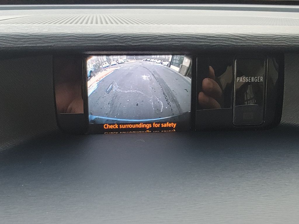 2014 Toyota Sienna Image 24