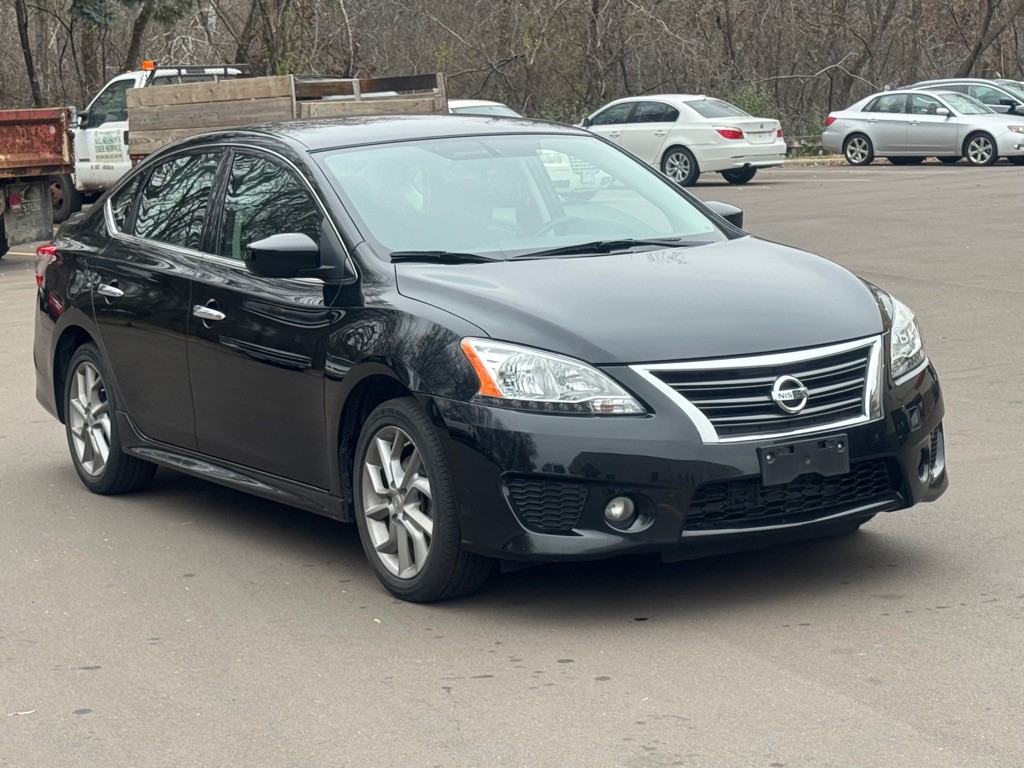 2014 Nissan Sentra Image 2