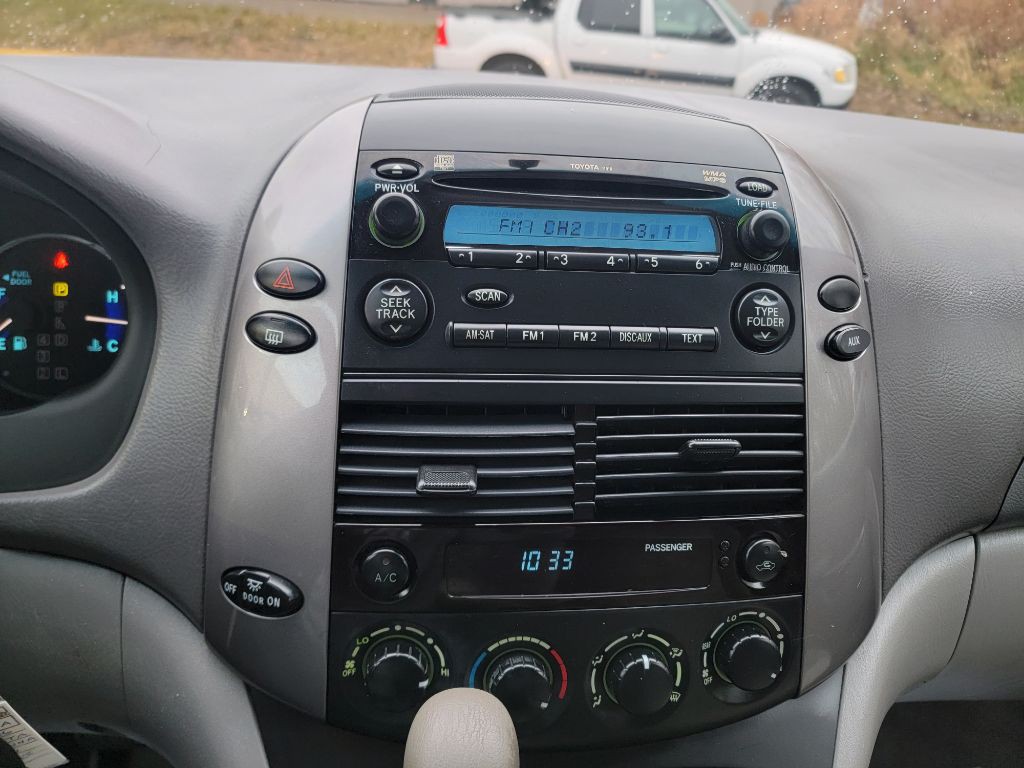 2006 Toyota Sienna Image 14