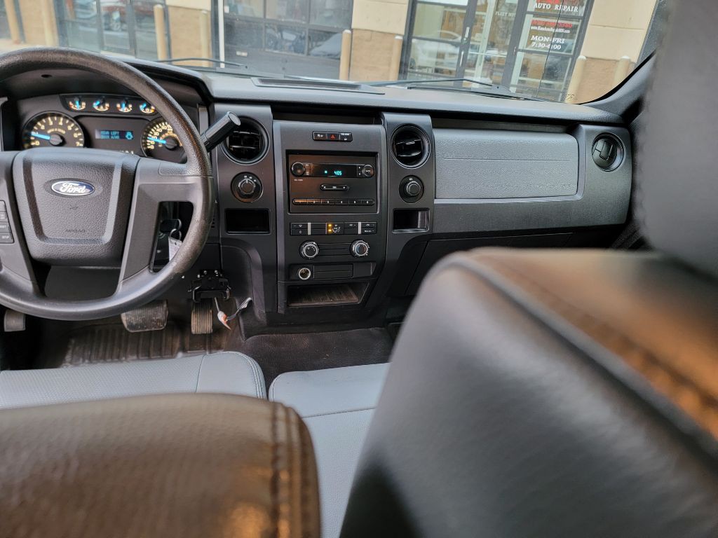 2011 Ford F-150 Image 11