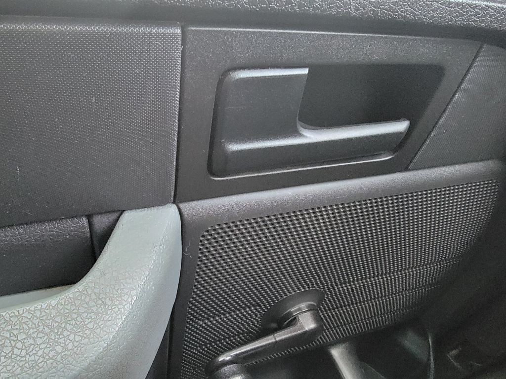 2011 Ford F-150 Image 17