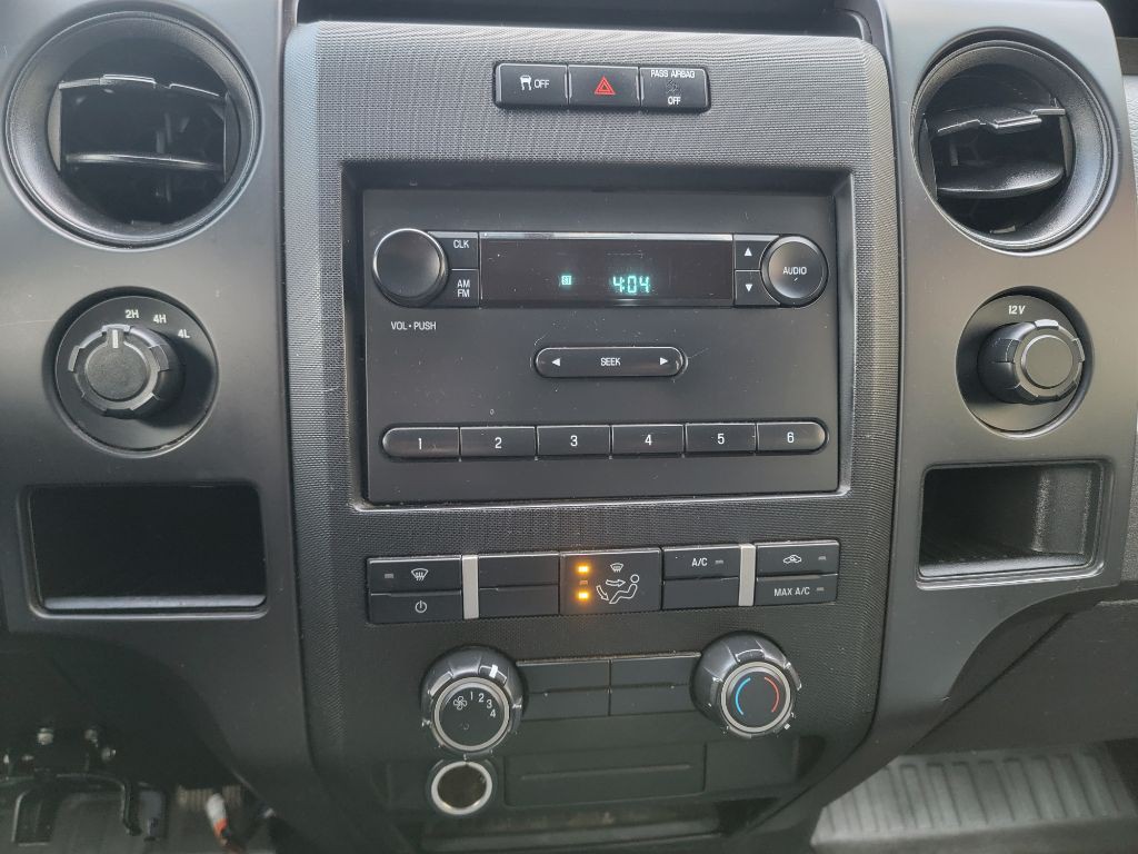 2011 Ford F-150 Image 18