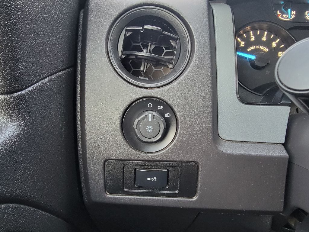 2011 Ford F-150 Image 19